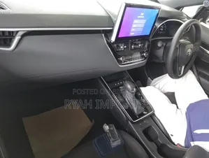 New Toyota Corolla Cross XLE AWD 2026 Pearl