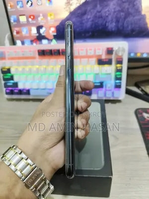 Apple iPhone 11 Pro Max 64 GB Green