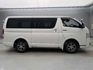 Toyota HiAce 2021