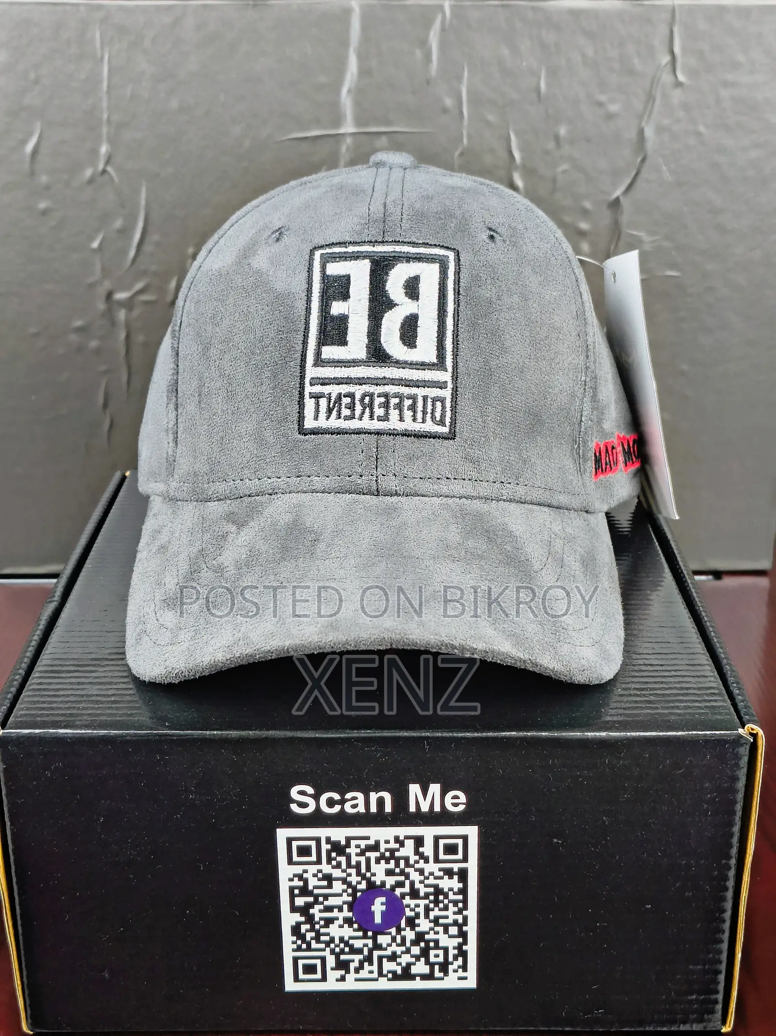 Mad Monkey Premium Cap – Style Meets Comfort (Logo Design)