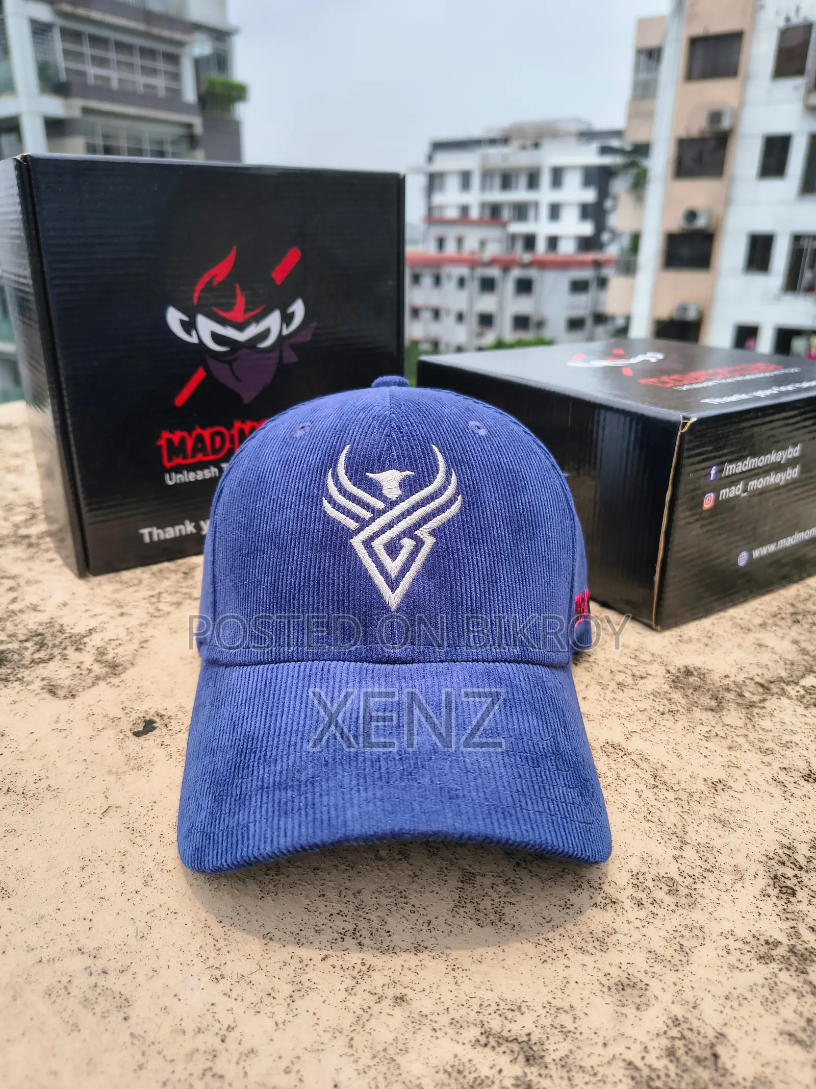 Mad Monkey Premium Cap – Style Meets Comfort (Logo Design)