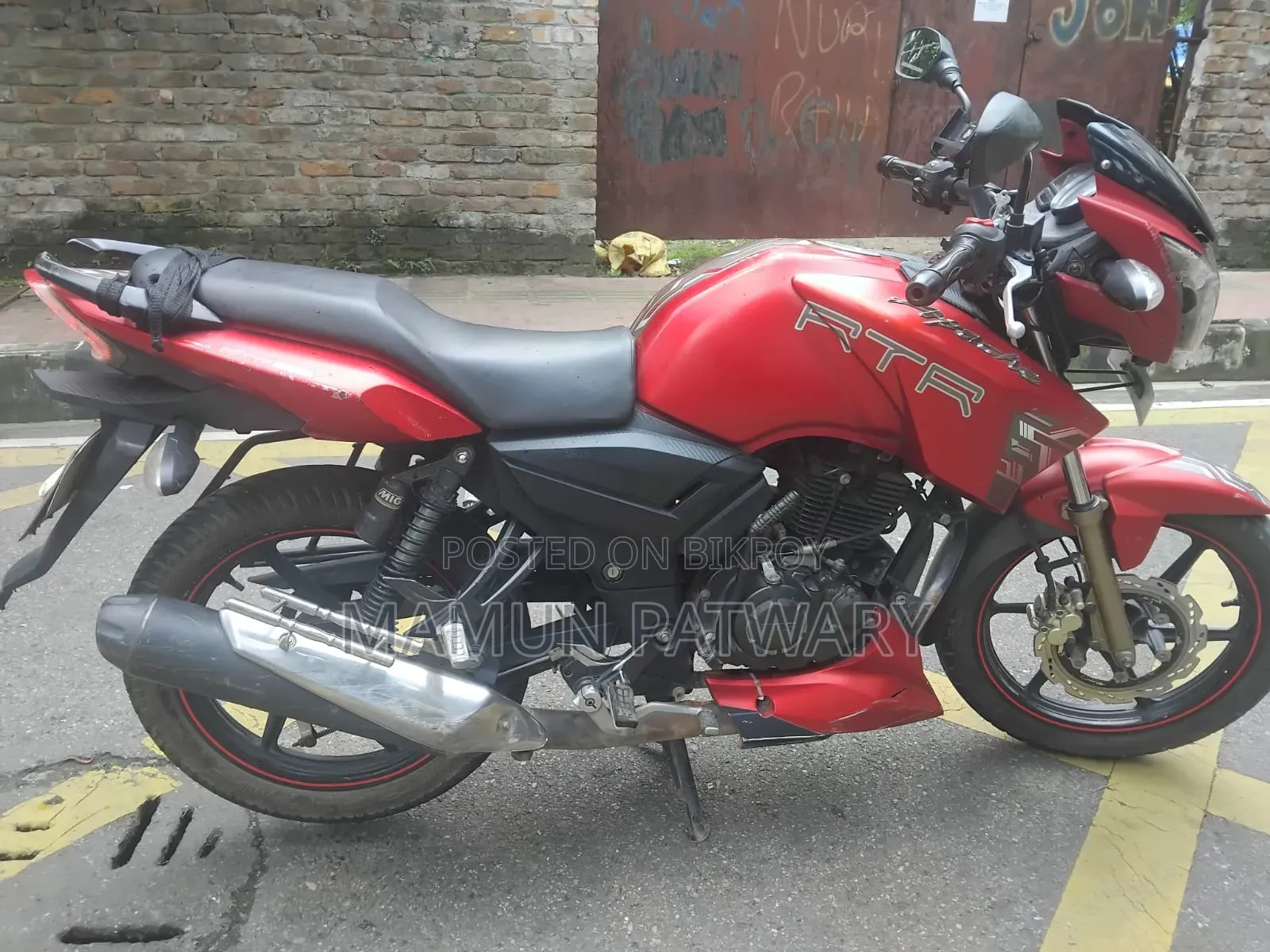 TVS Apache RTR 160 2V 2017 Red