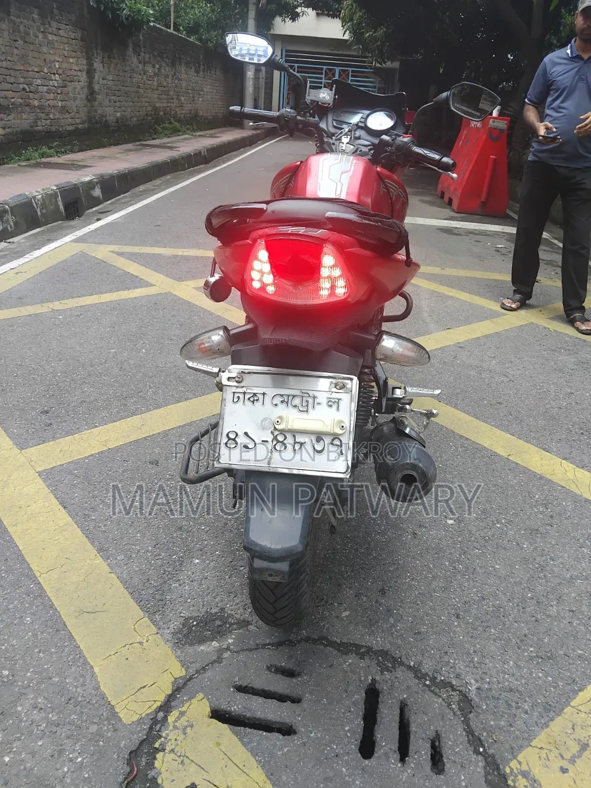 TVS Apache RTR 160 2V 2017 Red