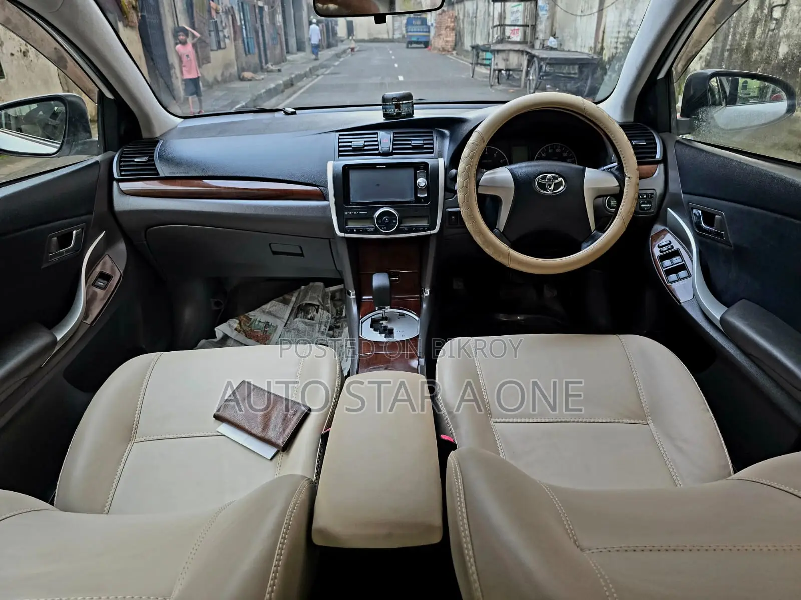 Toyota Premio 1.5 FWD 2016 White