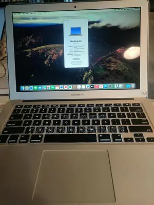 Laptop Apple MacBook Air 2017 8GB Intel Core I5 SSD 256GB