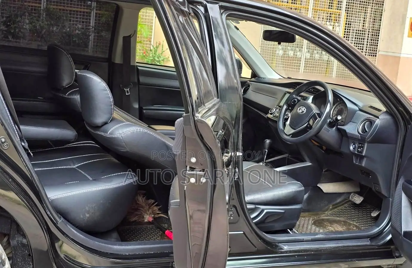 Toyota Corolla Fielder 1.5 Petrol FWD 2014 Black