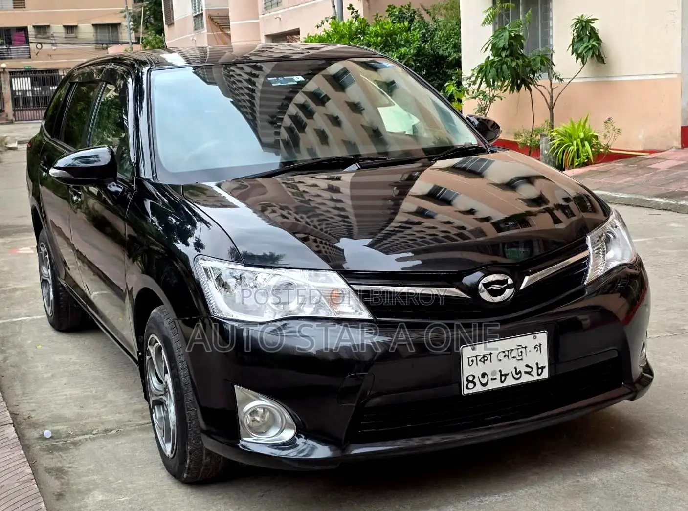 Toyota Corolla Fielder 1.5 Petrol FWD 2014 Black