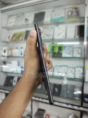 Tecno Pova Curve 256 GB Black