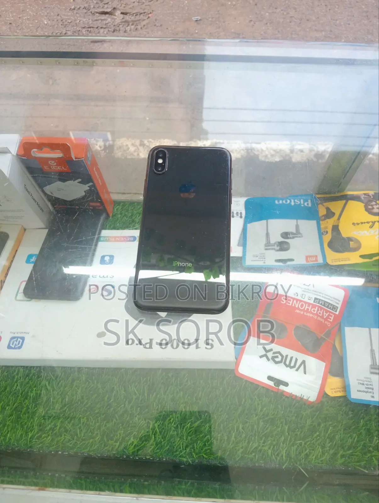 Apple iPhone X 64 GB Black
