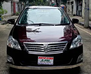 Toyota Premio 1.5 FWD 2014 Maroon