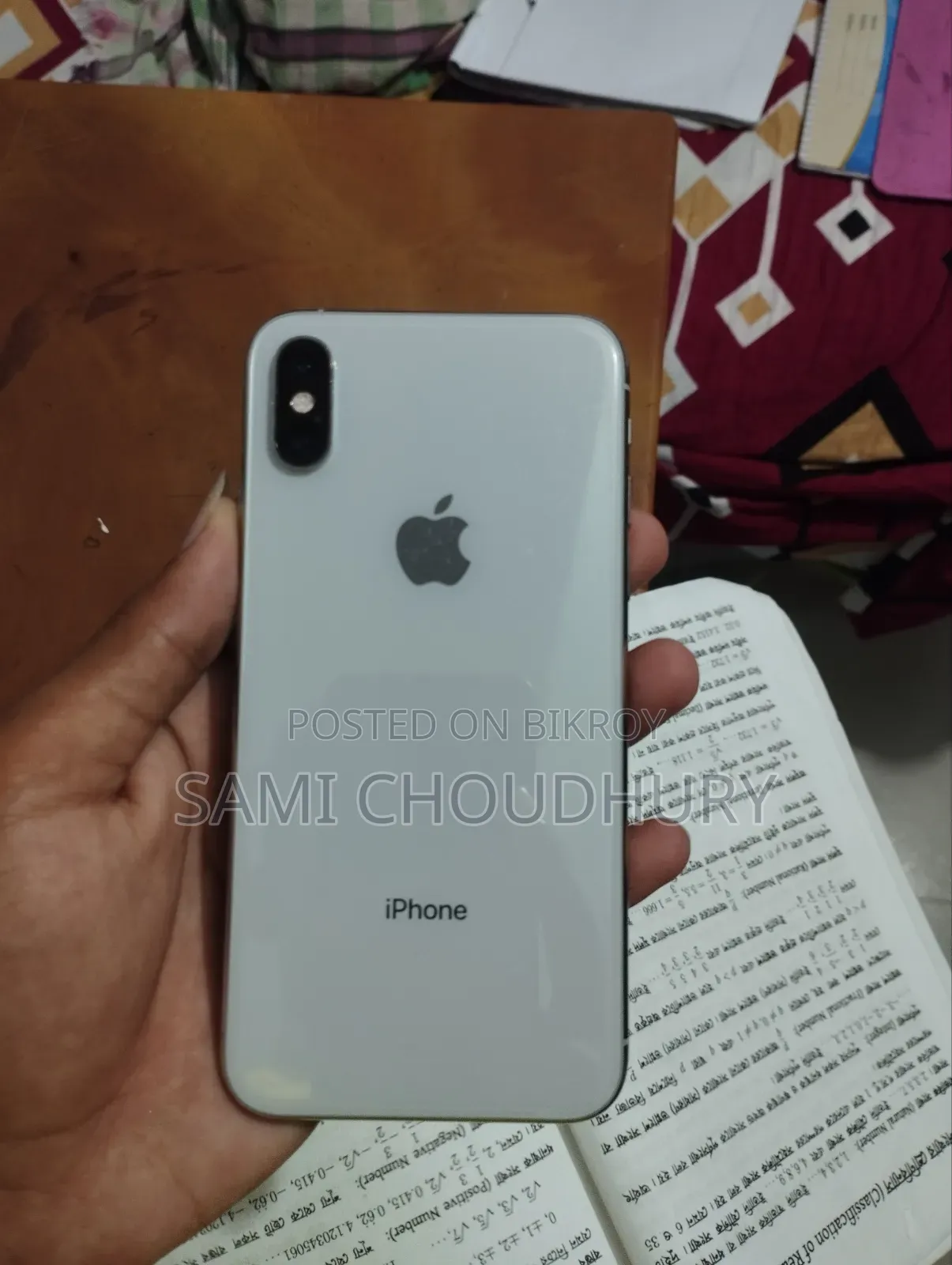 Apple iPhone XS 64 GB White
