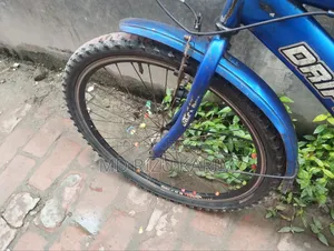 সাইকেল বিক্রয়।