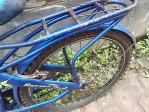 সাইকেল বিক্রয়।