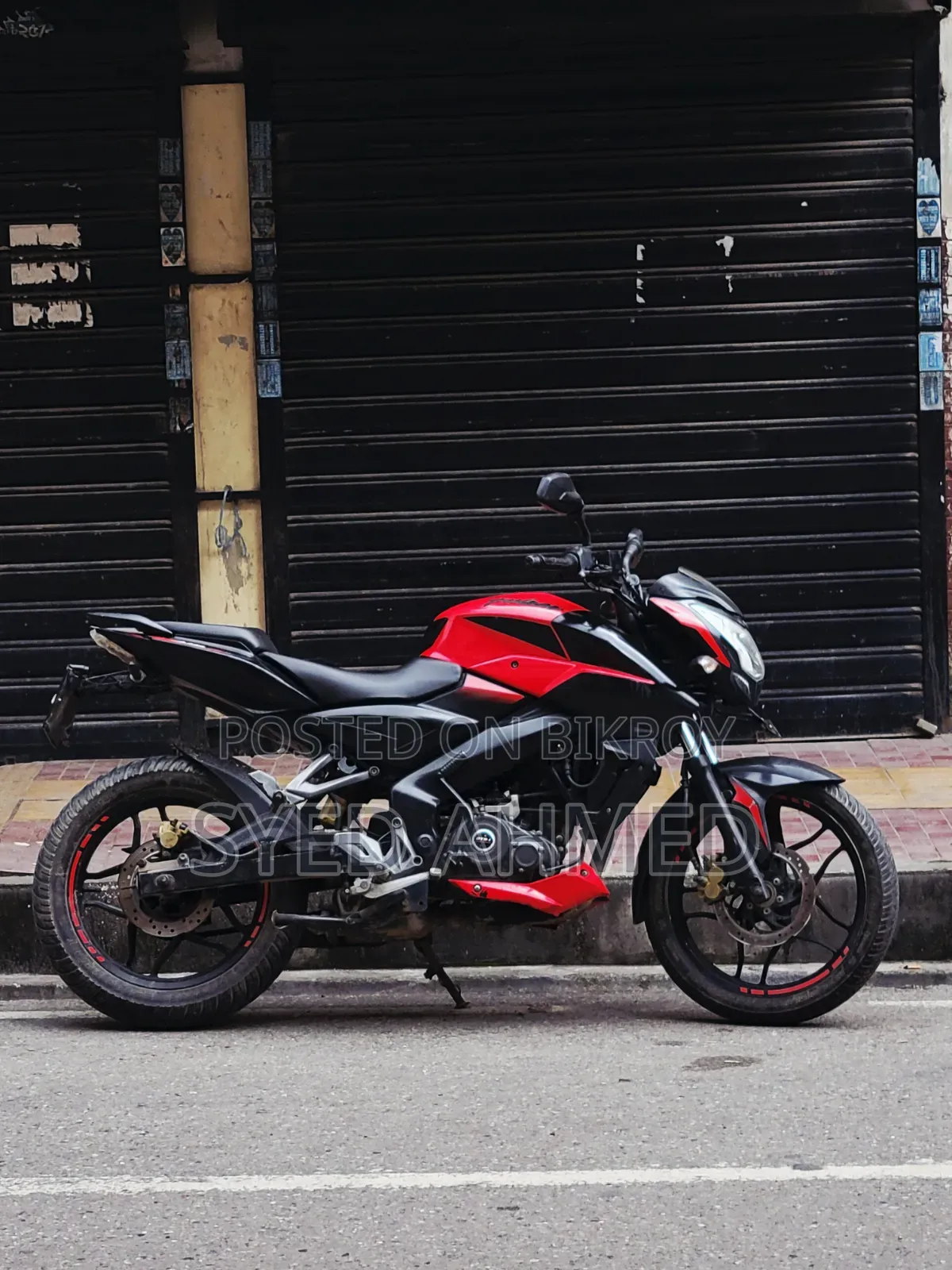 Bajaj Pulsar NS 160 2019 Red
