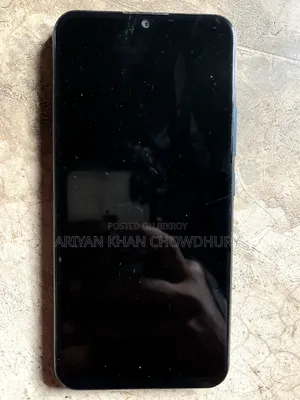 Vivo Y11 32 GB Blue