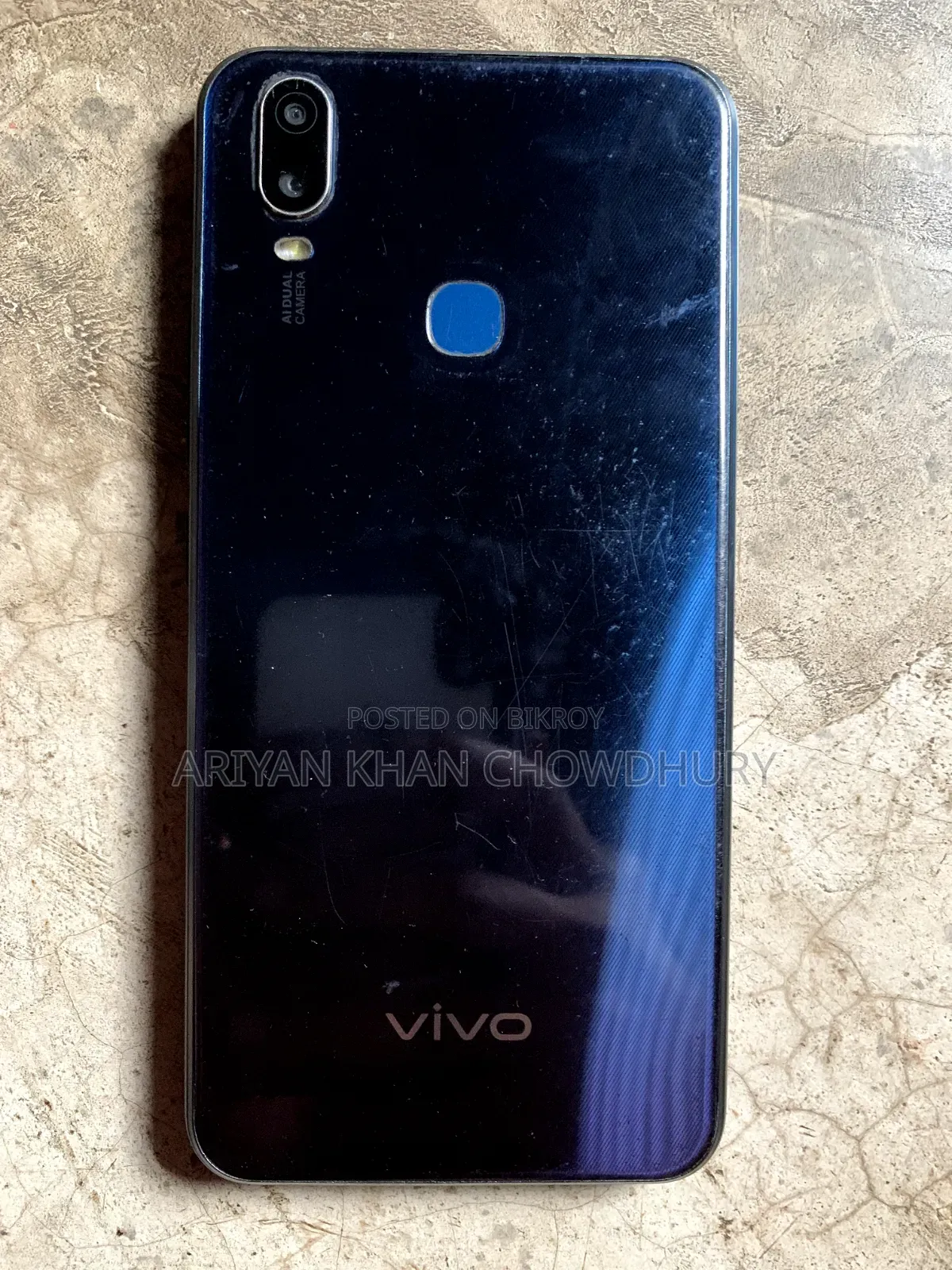 Vivo Y11 32 GB Blue