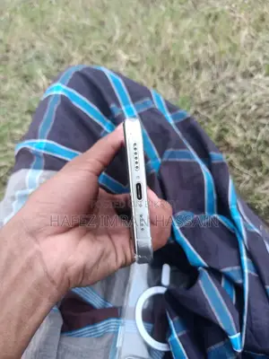 অ্যাপল আইফোন ১৬ প্রো ম্যাক্স ৫১২ জিবি সাদা