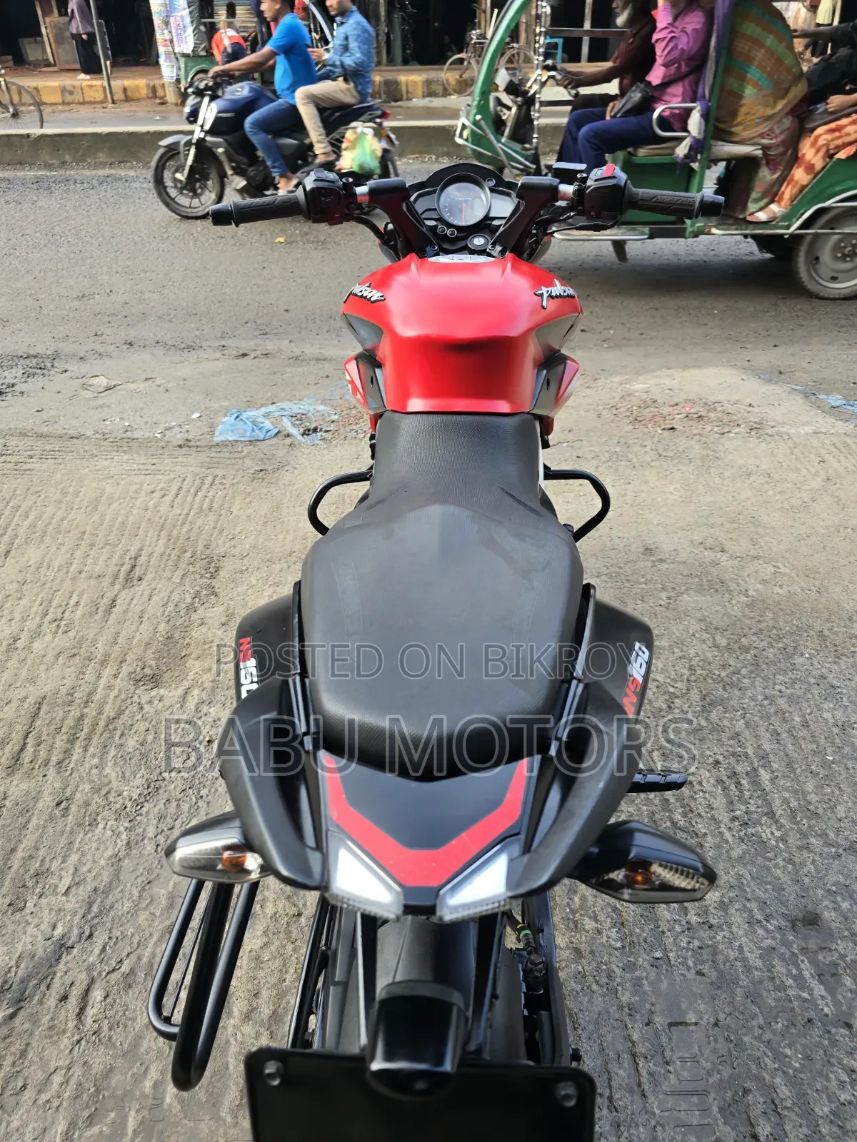 Bajaj Pulsar NS 160 2022 Red
