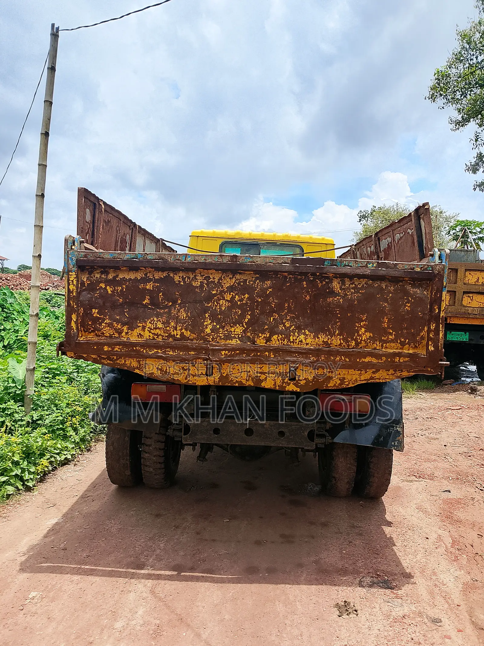 Tipper Tata 2017