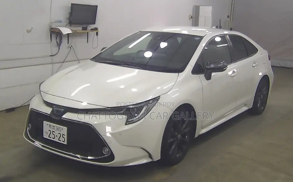 Toyota Corolla 2021 Pearl
