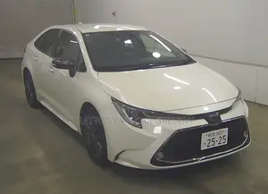 Toyota Corolla 2021 Pearl