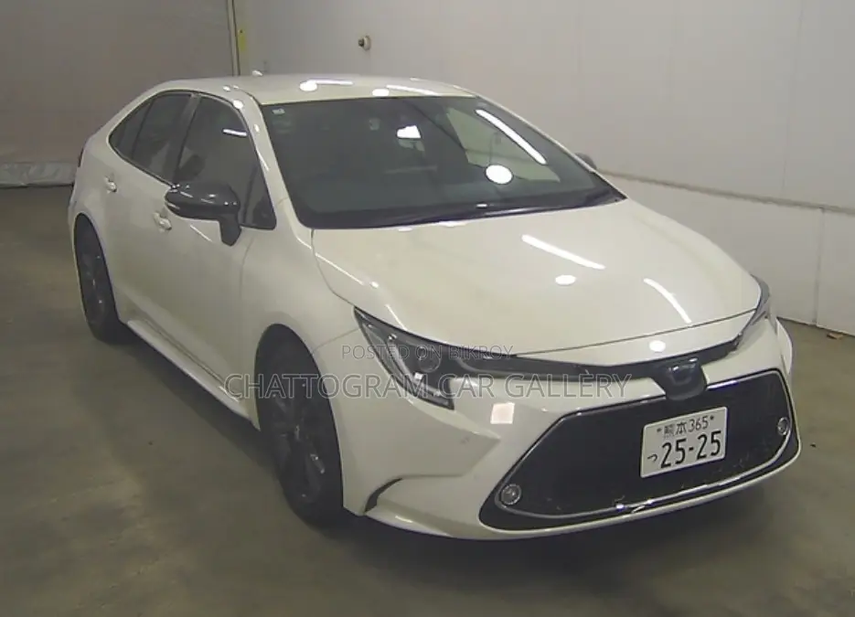 Toyota Corolla 2021 Pearl