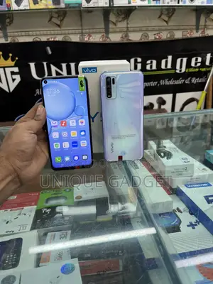 Vivo Y50 128 GB Blue