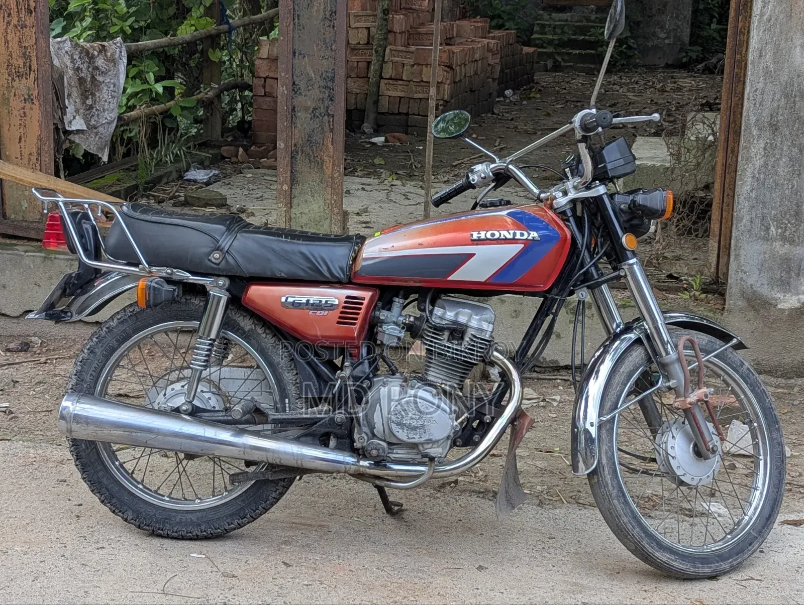 Honda 2003 Red