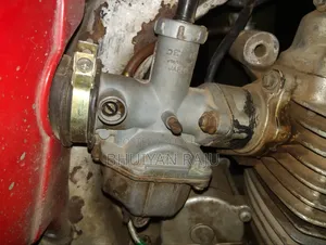 Honda 2001 Red