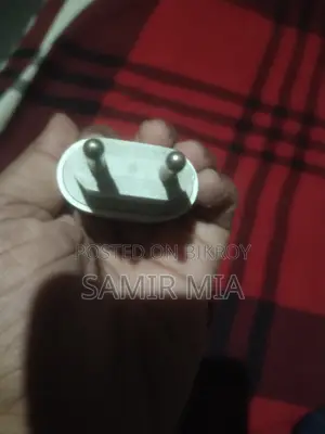 Apple 20 Watt Adapter