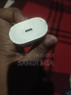 Apple 20 Watt Adapter