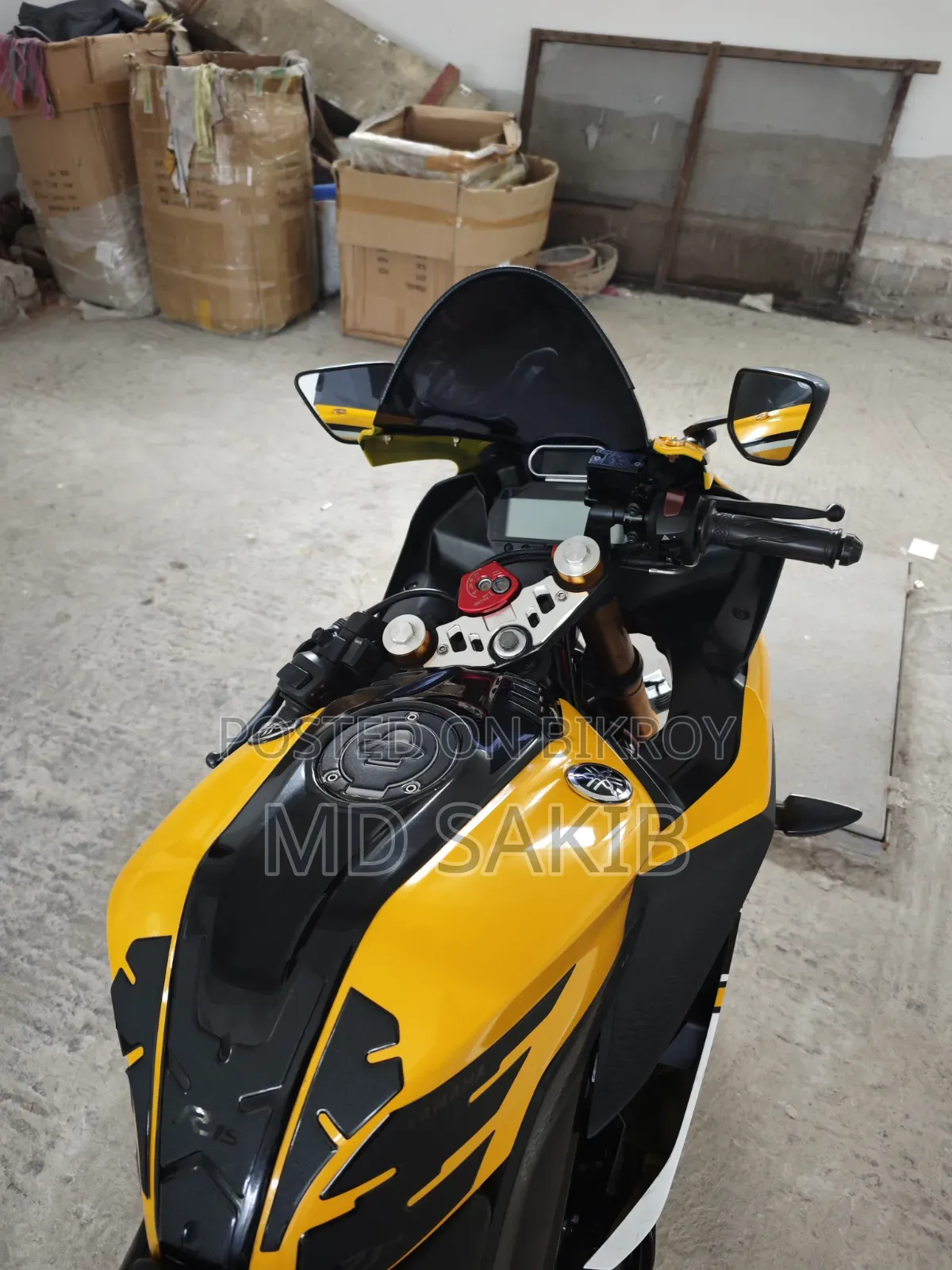 Yamaha R15 V3 2022 Yellow