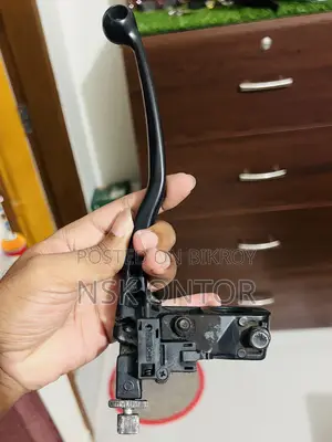 Clutch Livers R15 V3