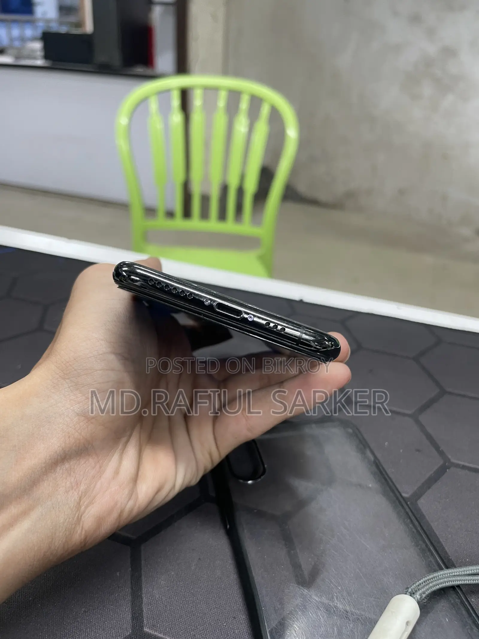 Apple iPhone XS 64 GB Black