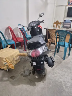 New Hero Pleasure 2024 Black