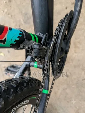 ​ব্যবহৃত ভালো মানের সবুজ রঙের বাইসাইকেল