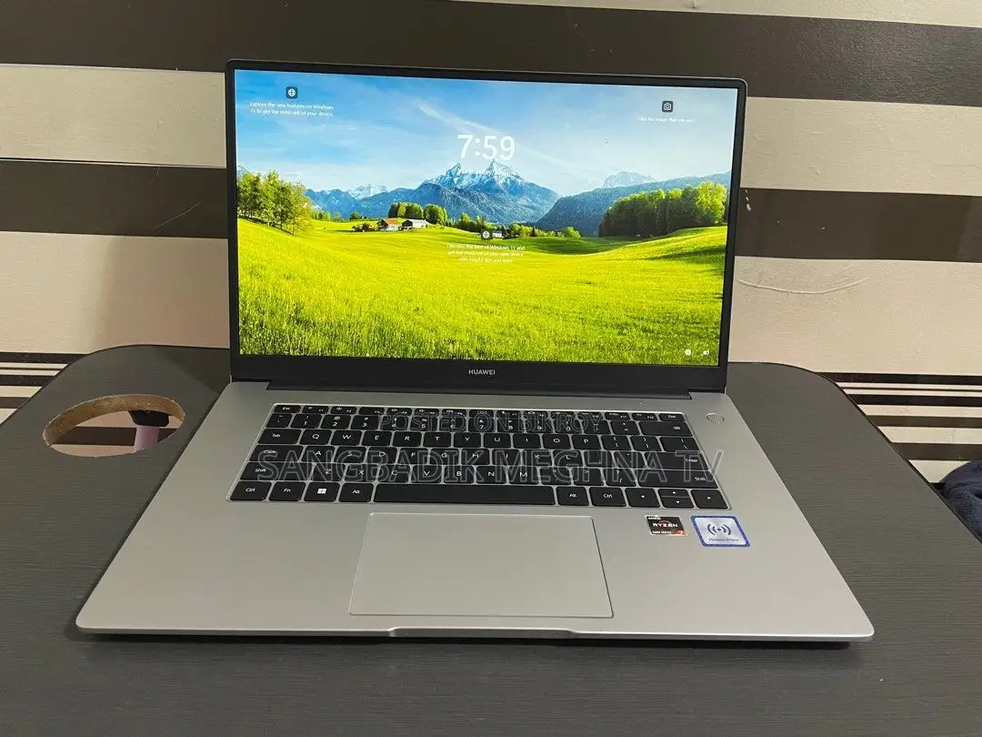 Laptop Huawei 8gb Amd Ryzen SSD 512gb