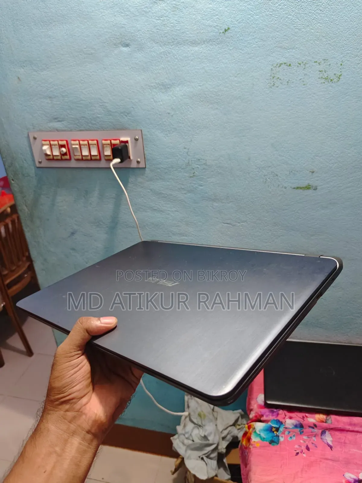 Laptop ASUS X501U 8GB Intel Core I5 SSD 250GB