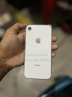 Apple iPhone XR 64 GB White