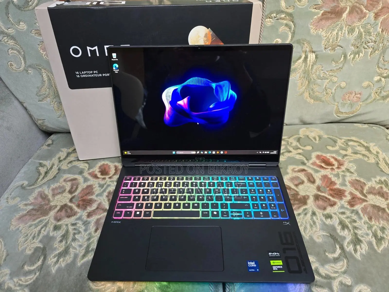New Laptop HP Omen Max 16 64GB Intel Core Ultra 9 SSD 4T