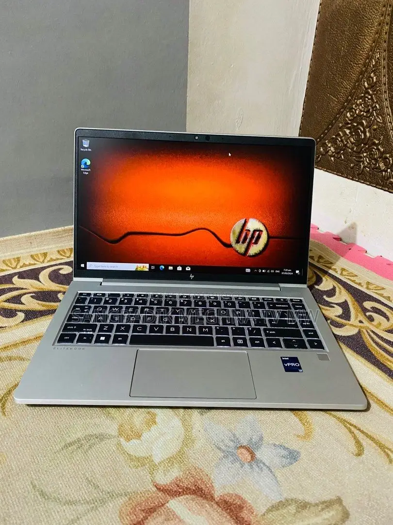 Laptop HP 8gb Amd Ryzen SSD 512gb