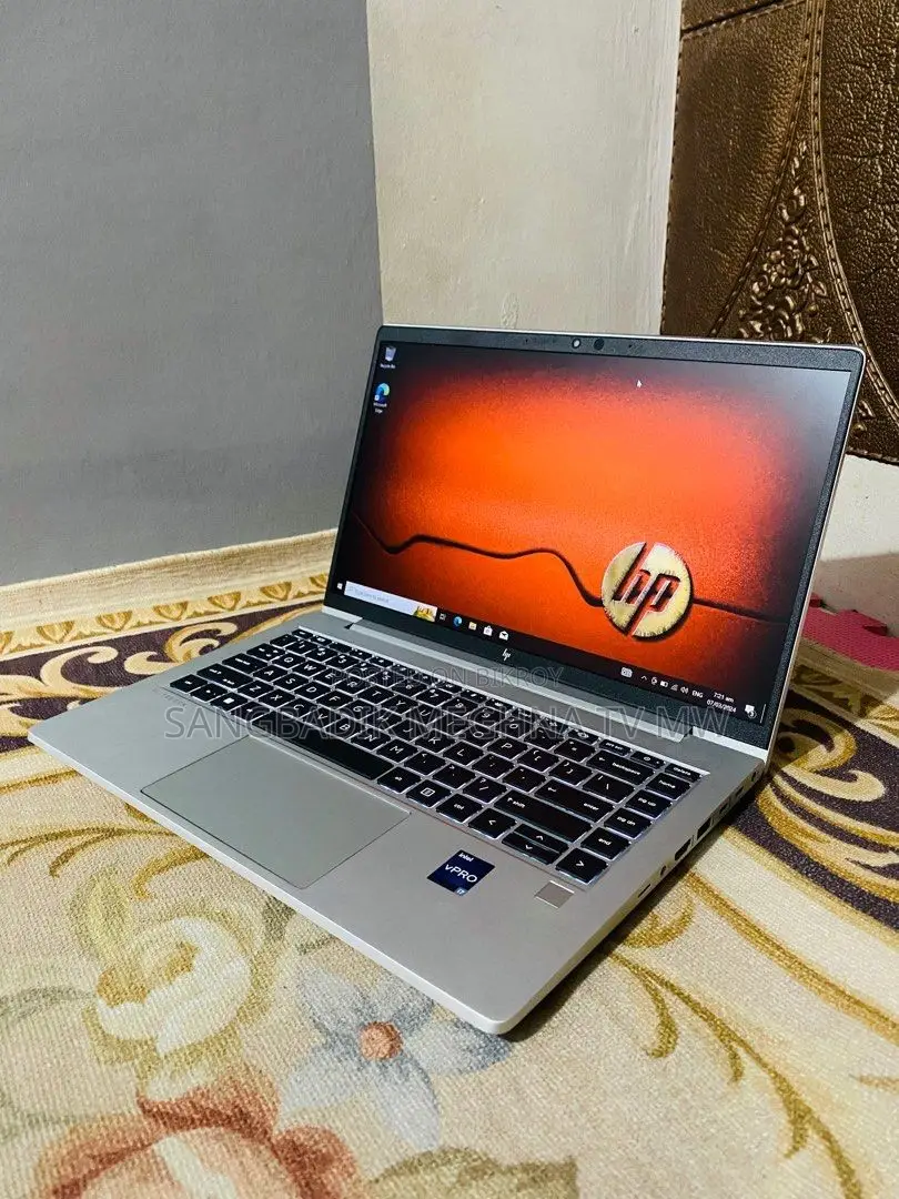 Laptop HP 8gb Amd Ryzen SSD 512gb
