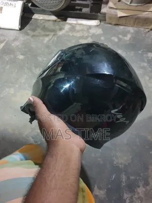 Helmet Vega