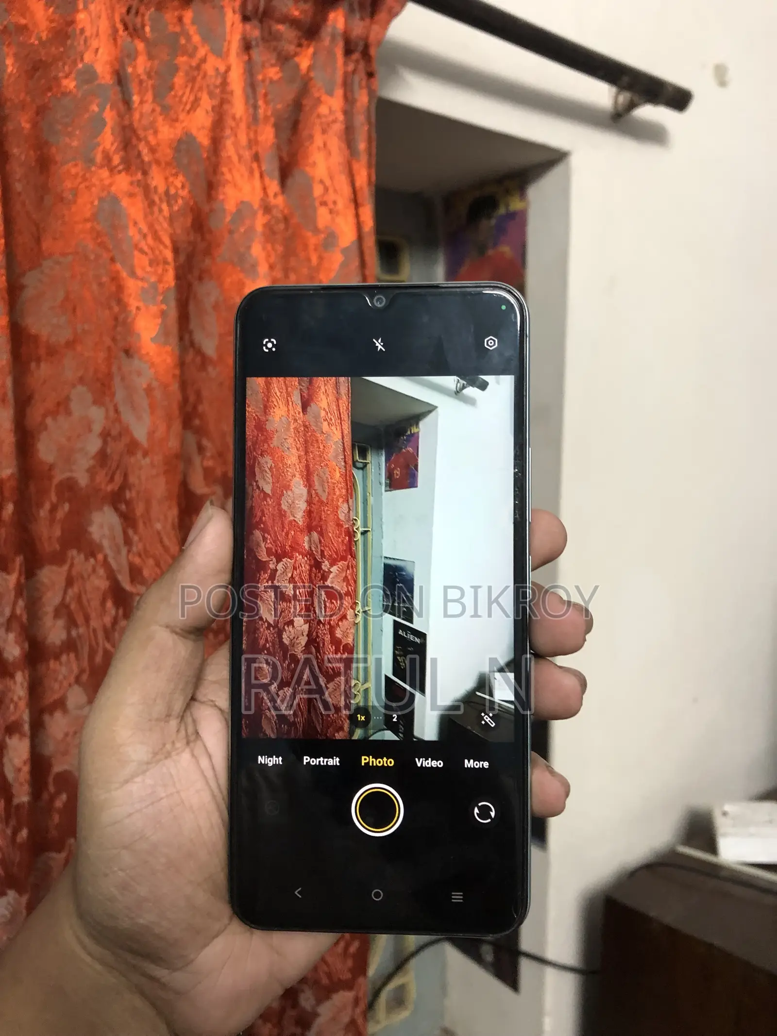 ভিভো ওয়াই১৮ ১২৮ জিবি নীল
