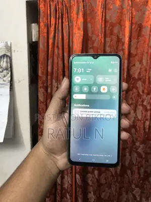 ভিভো ওয়াই১৮ ১২৮ জিবি নীল