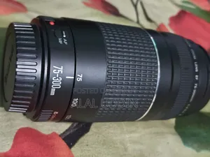 Canon EOS 250 D