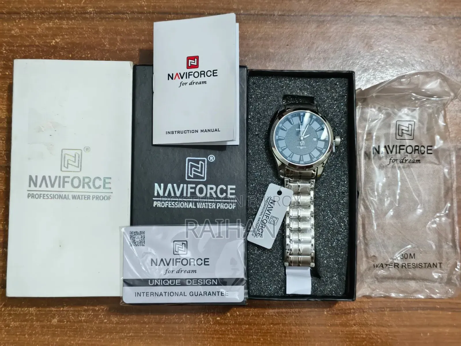 Naviforce 8032 Watch
