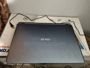 Laptop ASUS X501U 8GB Intel Core I5 SSD 250GB