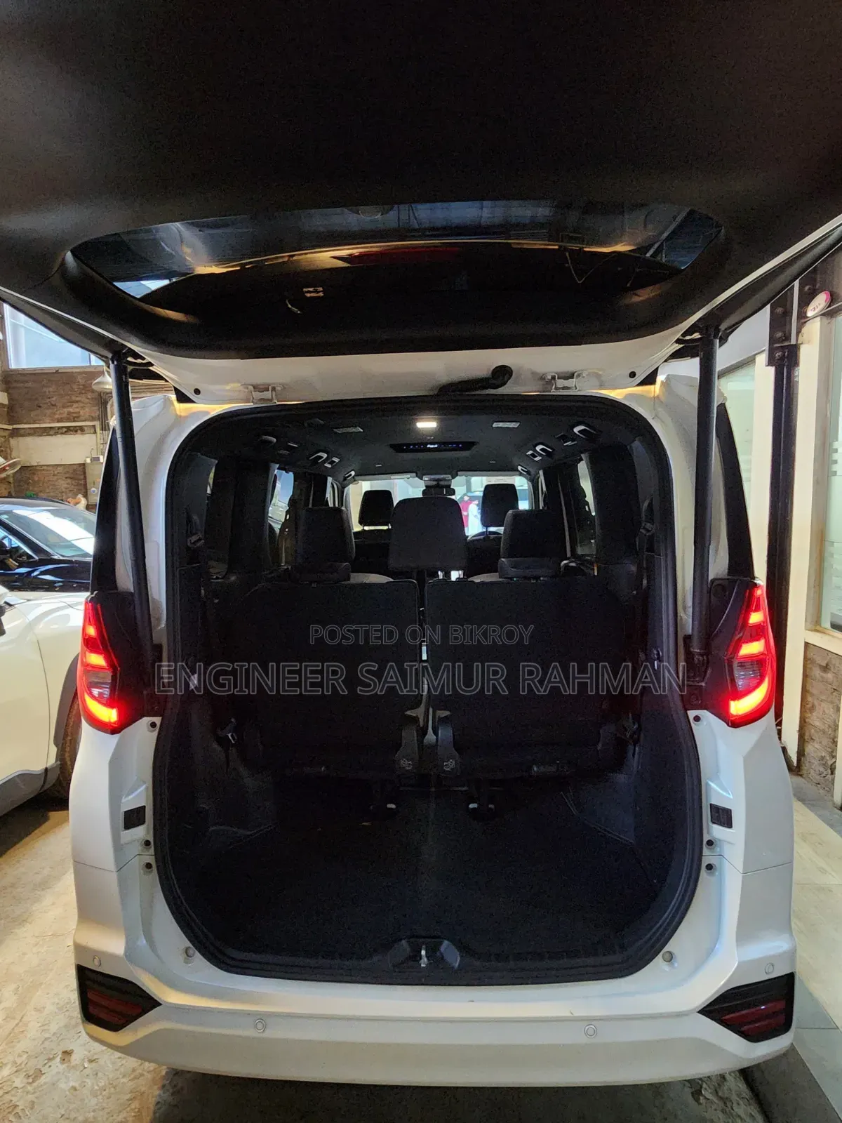 Toyota Noah 2022 Pearl
