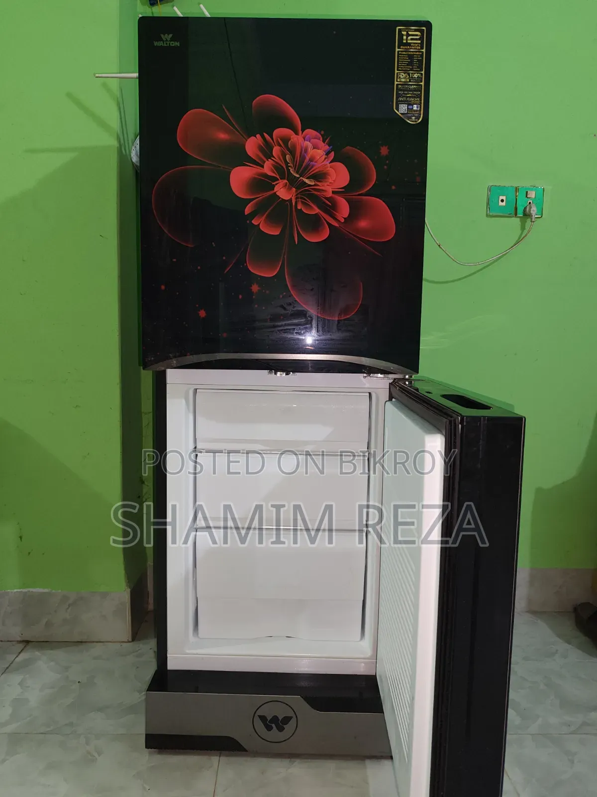Walton 207 LTR Glass Door Refrigerator (Almost New)